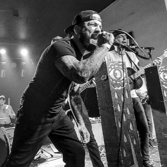 Meet your Posher, Trent - Picture 1 of 1